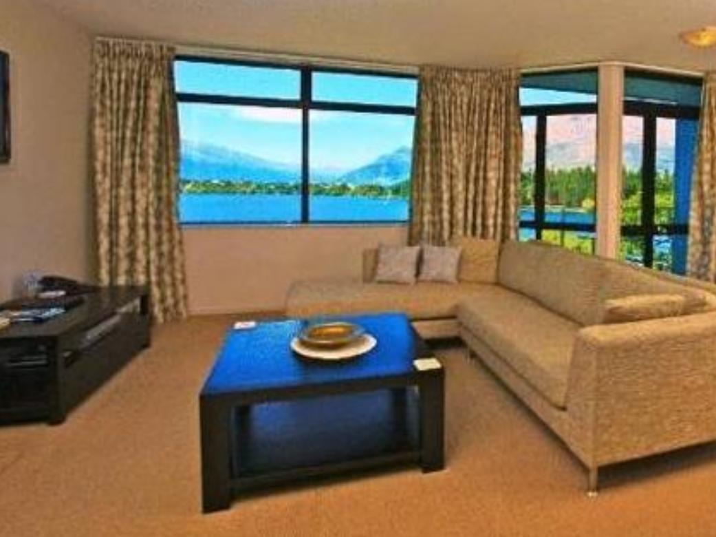 Apartments At Spinnaker Bay Квінстаун Екстер'єр фото