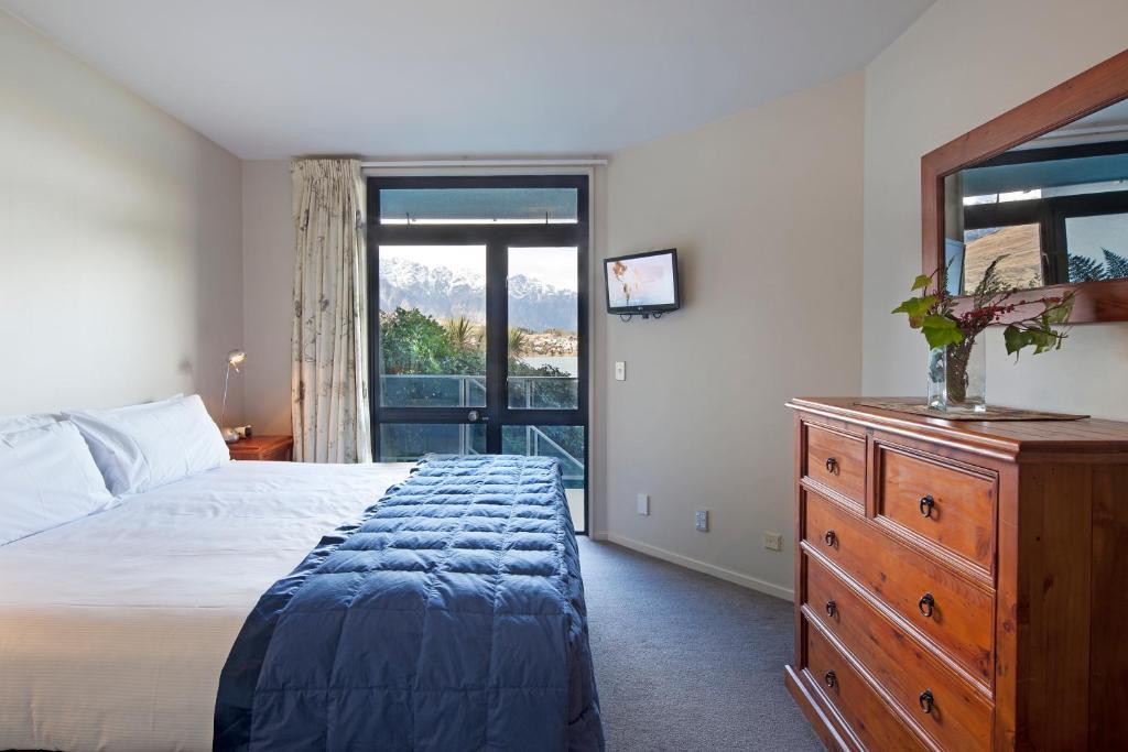 Apartments At Spinnaker Bay Квінстаун Екстер'єр фото