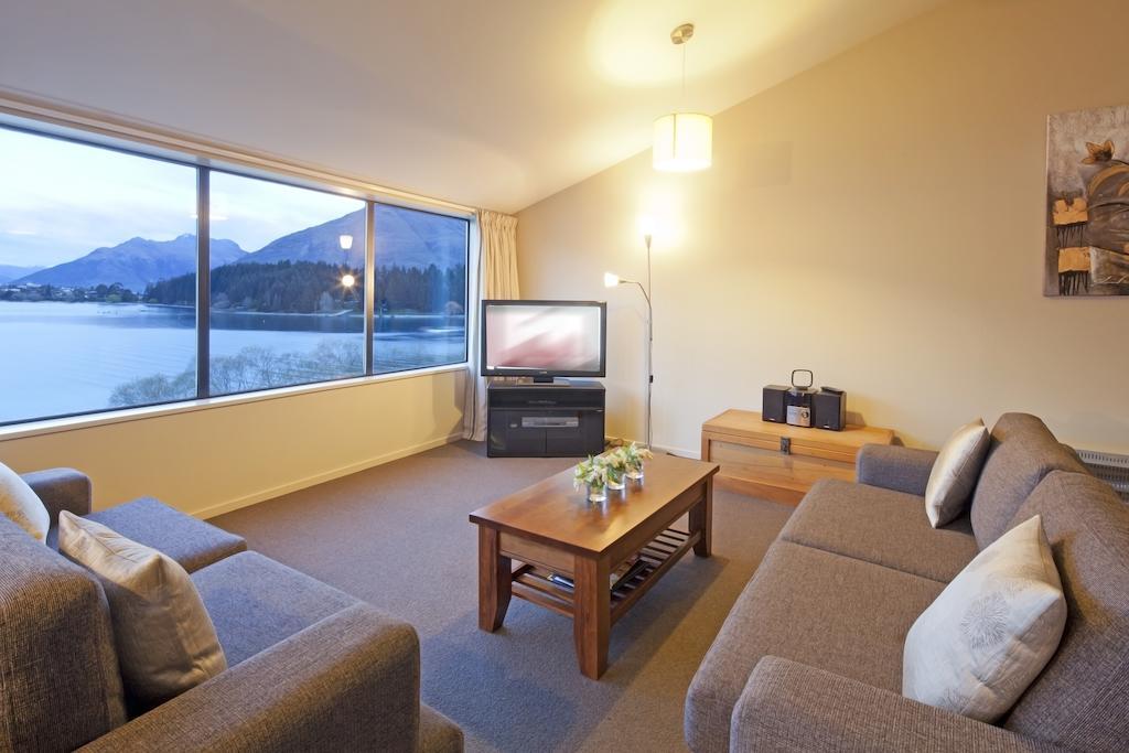 Apartments At Spinnaker Bay Квінстаун Екстер'єр фото